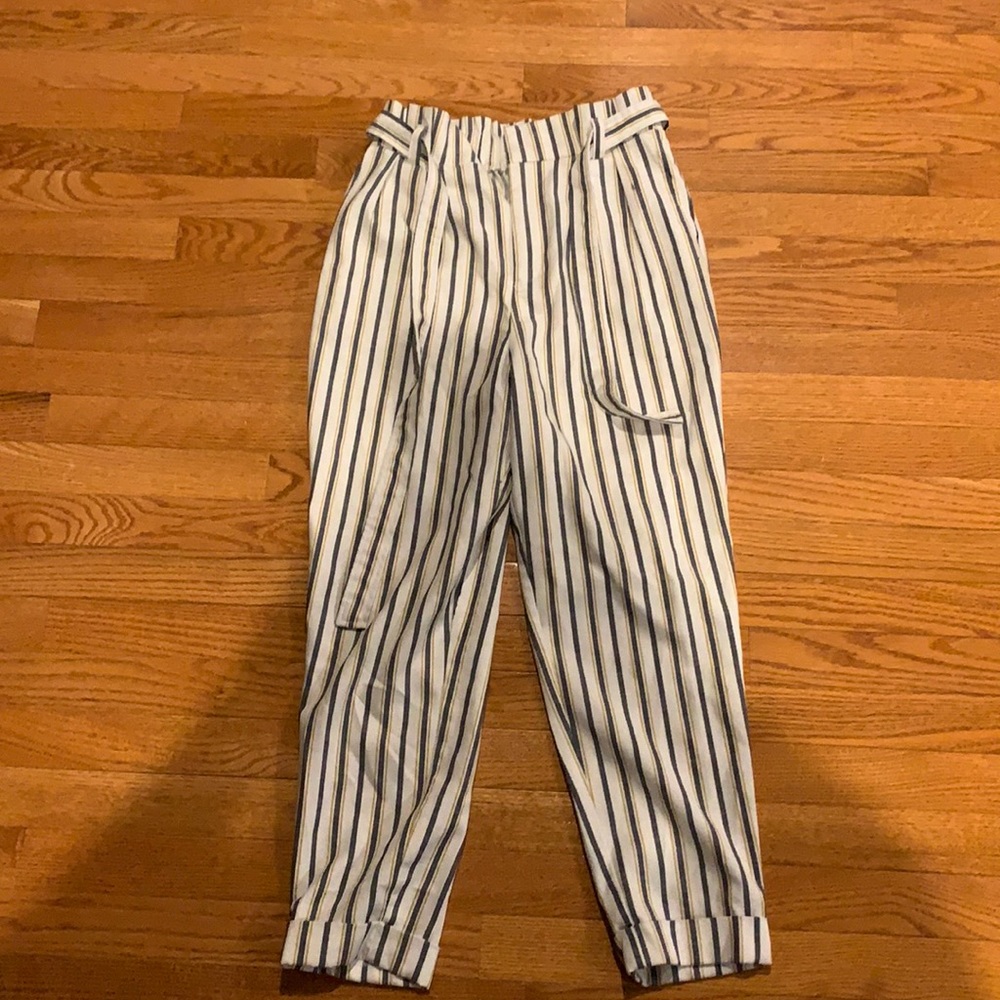 Striped pants with belt